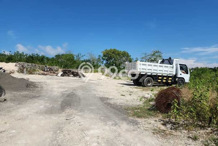 Tanah di Pecatu, Luas 2000m², Area Strategis, Kawasan Nyaman, Kontur Datar Tanah di Pecatu, Luas 2000m², Area Strategis, Kawasan Nyaman, Kontur Datar