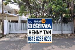 Rumah sewa siap huni 3 KT di Sunrise Garden, Jakarta Barat Rumah sewa siap huni 3 KT di Sunrise Garden, Jakarta Barat
