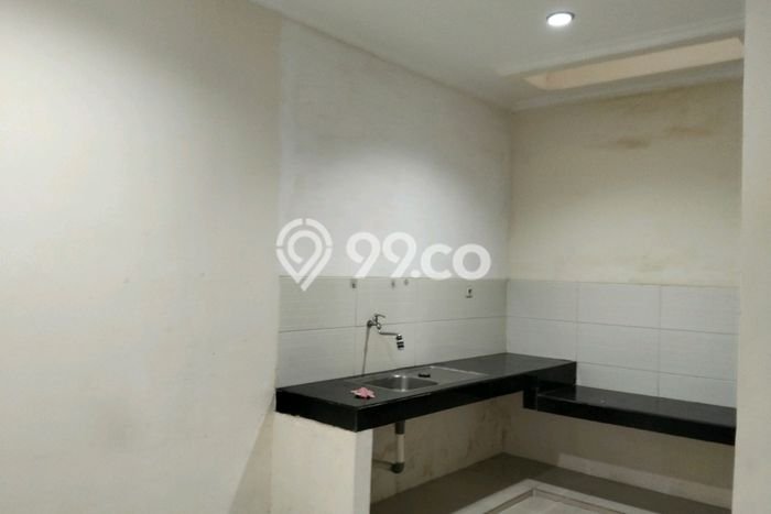 Dijual! Ruko di Daan Mogot Jakarta Barat LT 105m2 / LB 180m2 Kawasan Strategis Dijual! Ruko di Daan Mogot Jakarta Barat LT 105m2 / LB 180m2 Kawasan Strategis
