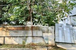 Tanah Dijual Lokasi Strategis di Jakarta Barat dengan Luas 300m2 Tanah Dijual Lokasi Strategis di Jakarta Barat dengan Luas 300m2