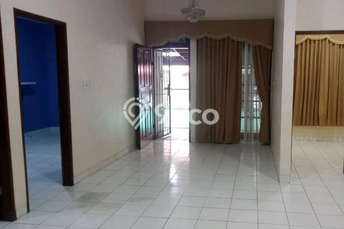 Jual Rumah Strategis Bagus Punya 3 KT di Cimanggis Depok SHM Jual Rumah Strategis Bagus Punya 3 KT di Cimanggis Depok SHM
