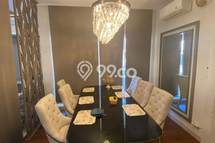 Ready to Use! Premium House LT 219m2 Desain Elegan di Gading Serpong Ready to Use! Premium House LT 219m2 Desain Elegan di Gading Serpong
