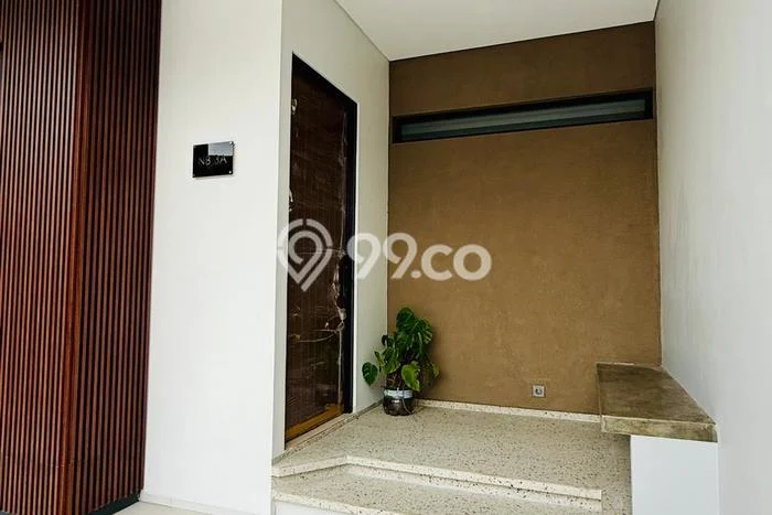 Dijual Hunian Rumah Terawat 4 KT di BSD Nusaloka, Tangerang Dijual Hunian Rumah Terawat 4 KT di BSD Nusaloka, Tangerang