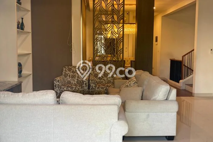 Ready to Use! Premium House LT 219m2 Desain Elegan di Gading Serpong Ready to Use! Premium House LT 219m2 Desain Elegan di Gading Serpong