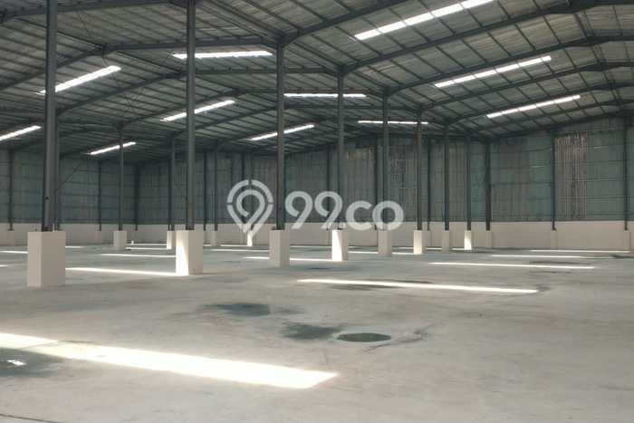 Gudang disewakan lokasi strategis Sepatan Tangerang 12240m2 Gudang disewakan lokasi strategis Sepatan Tangerang 12240m2