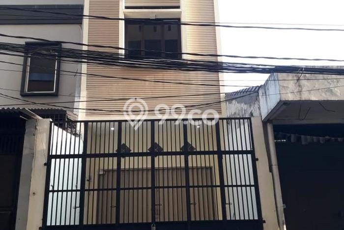Ruko Dijual di Jakarta Pusat LT 100m2 & LB 250m2 Lokasi Terbaik! Ruko Dijual di Jakarta Pusat LT 100m2 & LB 250m2 Lokasi Terbaik!