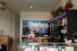 Ruko Dijual di Jakarta Barat LT 81m2 & LB 209m2 Lokasi Terbaik! Ruko Dijual di Jakarta Barat LT 81m2 & LB 209m2 Lokasi Terbaik!