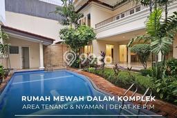 Rumah Luxury Modern Tanpa Renovasi di Pondok Indah Jakarta Selatan Rumah Luxury Modern Tanpa Renovasi di Pondok Indah Jakarta Selatan