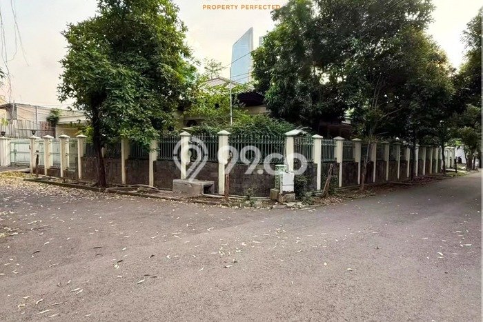 Rumah Luxury Modern Tanpa Renovasi di Mega Kuningan Jakarta Selatan Rumah Luxury Modern Tanpa Renovasi di Mega Kuningan Jakarta Selatan