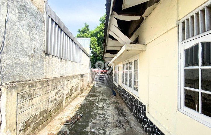 Dijual Rumah Premium dengan Fasilitas Sekitar Lengkap di Pasar Rebo, Jakarta Timur Dijual Rumah Premium dengan Fasilitas Sekitar Lengkap di Pasar Rebo, Jakarta Timur
