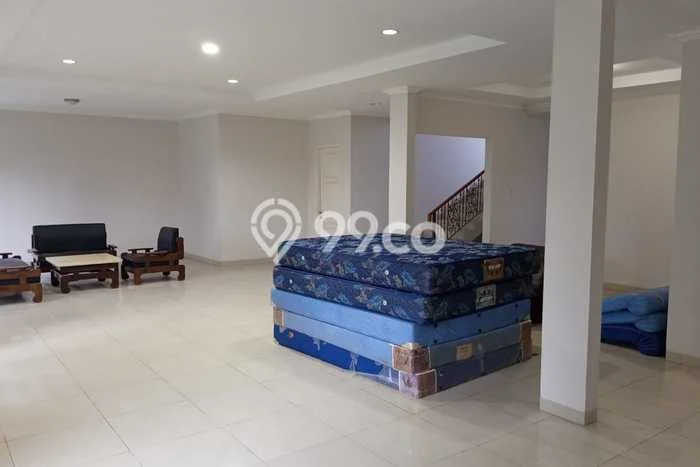 Rumah di , 5 KM, Pemandangan Kota, LT 640m2m² Bangunan 450m2m² Rumah di , 5 KM, Pemandangan Kota, LT 640m2m² Bangunan 450m2m²