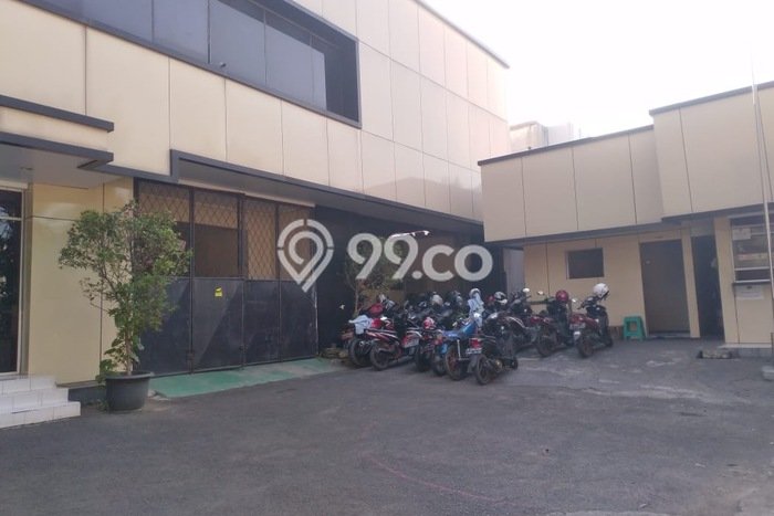 Gudang Kawasan Premium Kawasan Jababeka, Luas 1450m², Jalan Utama Gudang Kawasan Premium Kawasan Jababeka, Luas 1450m², Jalan Utama