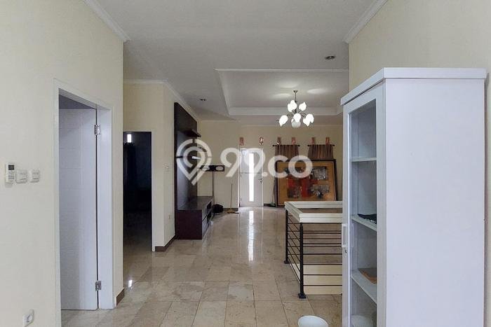 For Sale! Premium House LT 385m2 Desain Elegan di Pejaten For Sale! Premium House LT 385m2 Desain Elegan di Pejaten