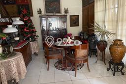 Jual Rumah Luas Elegan Dengan View Eksklusif di Bintaro, Jakarta Selatan Jual Rumah Luas Elegan Dengan View Eksklusif di Bintaro, Jakarta Selatan