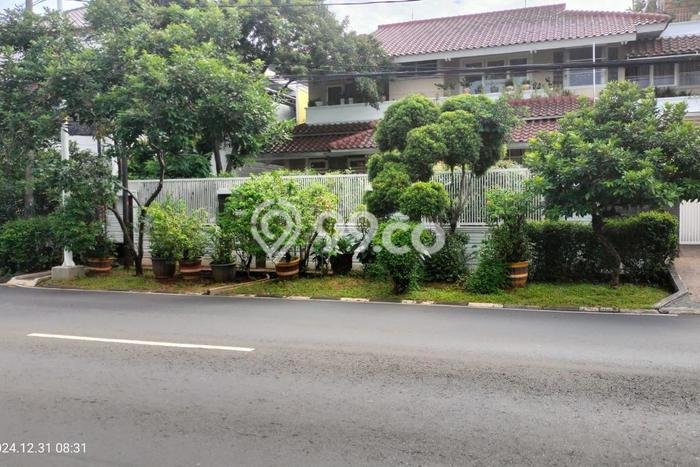 Hunian Super Elit dengan Akses Paling Strategis di Pondok Indah, Jakarta Selatan Hunian Super Elit dengan Akses Paling Strategis di Pondok Indah, Jakarta Selatan