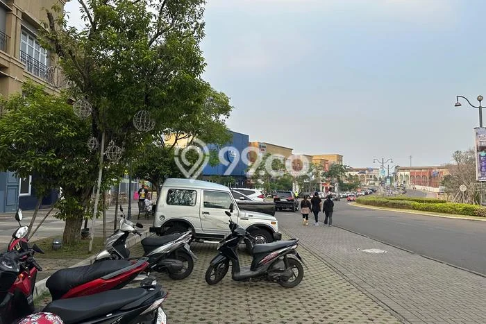 Ruko Dijual di Cinere LT 75m2, LB 221m2 untuk Investasi Ruko Dijual di Cinere LT 75m2, LB 221m2 untuk Investasi