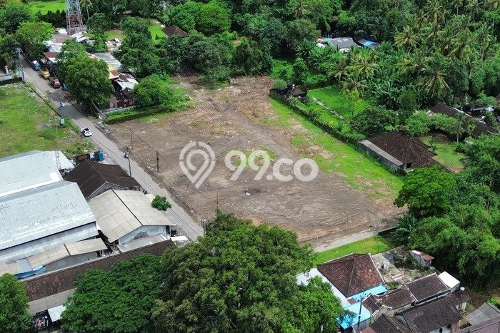 Tanah Lokasi Strategis Kawasan Kediri, Luas 100m², Akses ke Pusat Kota Tanah Lokasi Strategis Kawasan Kediri, Luas 100m², Akses ke Pusat Kota