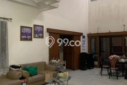Disewakan! Rumah 5 Kamar Tidur &
2 Kamar Mandi di Jemursari, Surabaya Disewakan! Rumah 5 Kamar Tidur &
2 Kamar Mandi di Jemursari, Surabaya