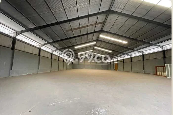 Gudang Lokasi Strategis di , Luas 1980m2m², Disewakan, Area Niaga Gudang Lokasi Strategis di , Luas 1980m2m², Disewakan, Area Niaga