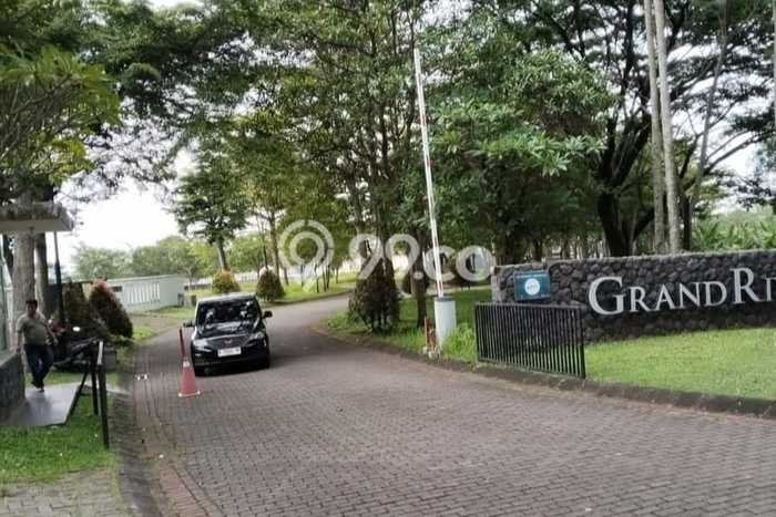 Lahan Strategis di Pandaan Dijual dengan Luas 338m2 Lahan Strategis di Pandaan Dijual dengan Luas 338m2