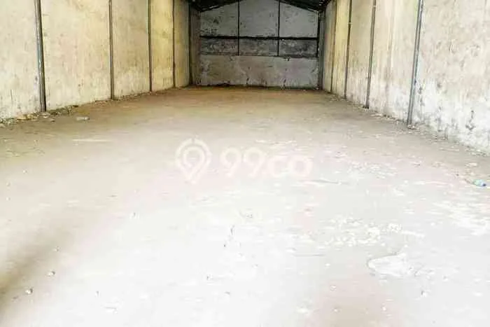 Disewakan Gudang di Margomulyo, Luas 495m2m², Lokasi Strategis, Siap Untuk Dipakai Disewakan Gudang di Margomulyo, Luas 495m2m², Lokasi Strategis, Siap Untuk Dipakai
