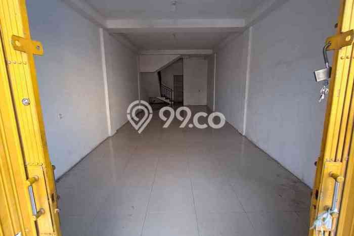 Ruko Area Premium di Karangpilang, Luas 0m2m², For Rent, Area Bisnis Ruko Area Premium di Karangpilang, Luas 0m2m², For Rent, Area Bisnis