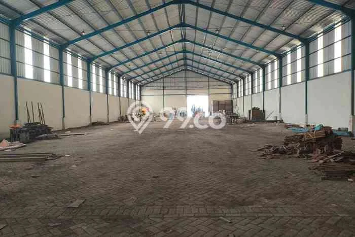 LOKASI STRATEGIS! Gudang di Menganti, Luas 2200m2m², Area Potensial LOKASI STRATEGIS! Gudang di Menganti, Luas 2200m2m², Area Potensial
