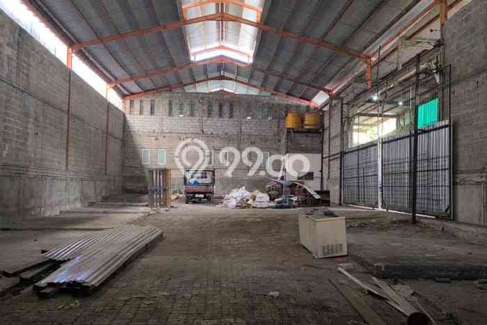 Gudang Kawasan Komersial Kawasan Driyorejo, Luas 1440m2m², Jalan Utama Gudang Kawasan Komersial Kawasan Driyorejo, Luas 1440m2m², Jalan Utama