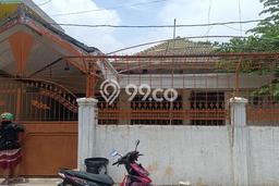 Dijual Kost di Kawasan Tambaksari, Surabaya, Spesifikasi 9 KT, 9 KM, 550m2 Dijual Kost di Kawasan Tambaksari, Surabaya, Spesifikasi 9 KT, 9 KM, 550m2