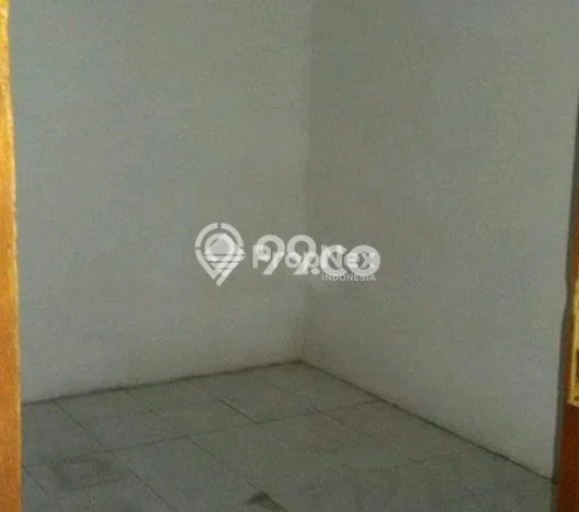 Rumah Strategis Modern Lb 100m2 di Waru, Sidoarjo Rumah Strategis Modern Lb 100m2 di Waru, Sidoarjo