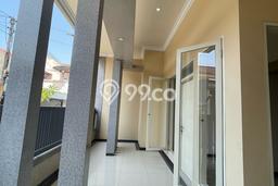 Rumah Luas Asri 2 KT Siap Pakai di Manukan Surabaya Rumah Luas Asri 2 KT Siap Pakai di Manukan Surabaya