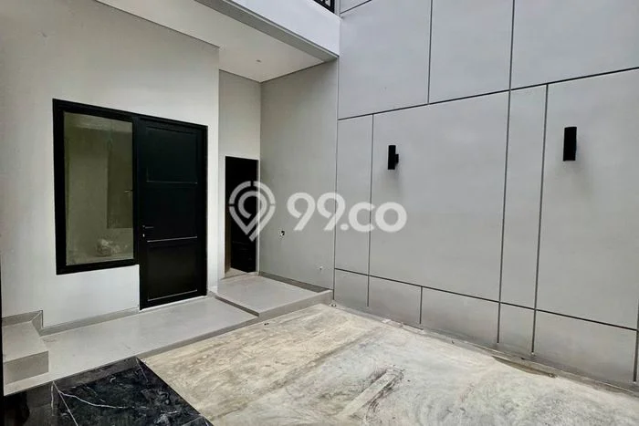 Rumah Elit Modern Tanpa Renovasi di Citraland Surabaya Rumah Elit Modern Tanpa Renovasi di Citraland Surabaya