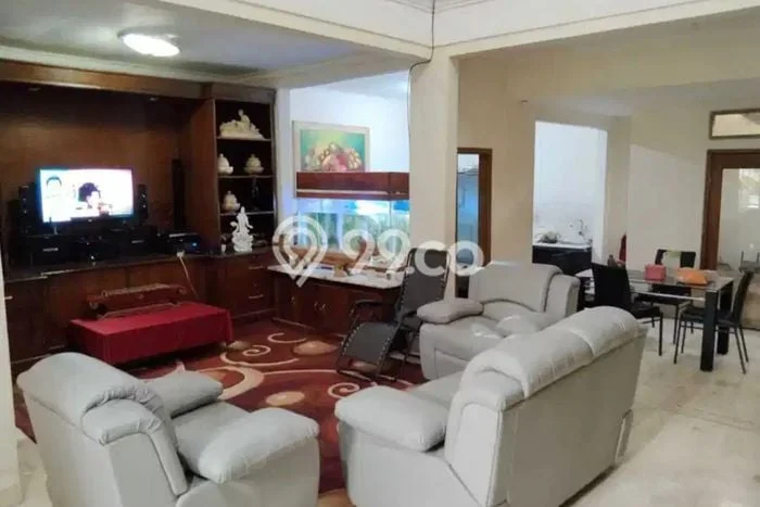 Dijual Rumah Mewah Megah Dengan View Cantik di Surabaya Kota, Surabaya Dijual Rumah Mewah Megah Dengan View Cantik di Surabaya Kota, Surabaya