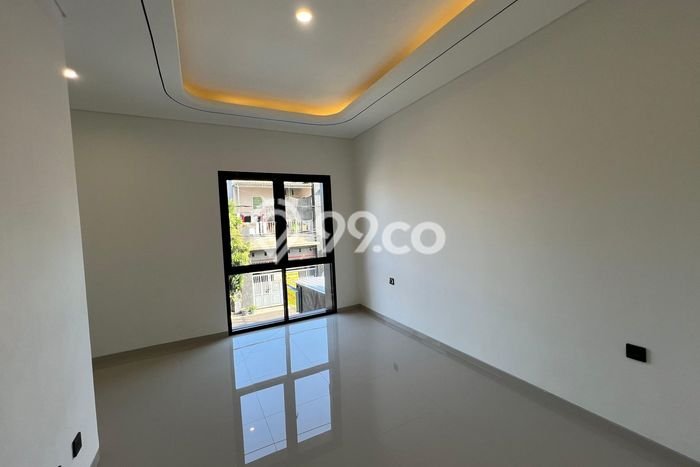 Rumah Modern 3 KT di Manukan Surabaya Semi Furnished Rumah Modern 3 KT di Manukan Surabaya Semi Furnished