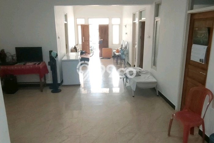 Hunian Cantik Modern Lb 140m2 di Waru, Sidoarjo Hunian Cantik Modern Lb 140m2 di Waru, Sidoarjo