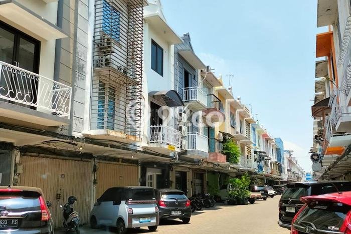 Unit Ruko Dijual di Sukolilo Surabaya Luas Bangunan 120m2 Unit Ruko Dijual di Sukolilo Surabaya Luas Bangunan 120m2