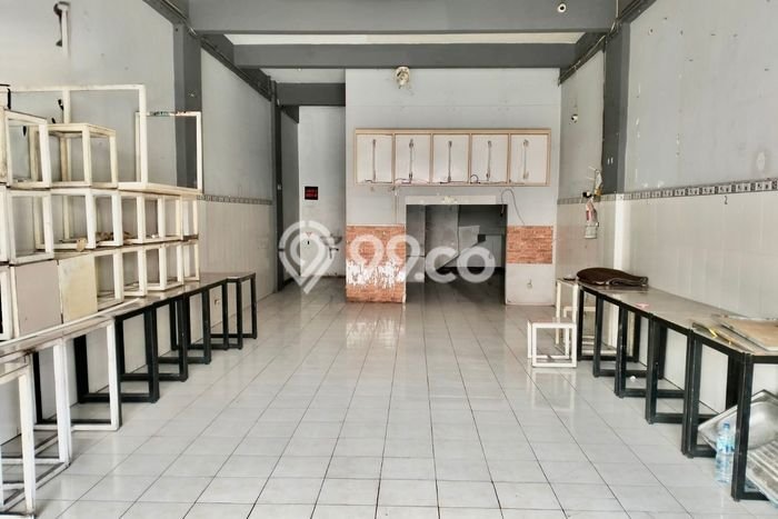 For Rent Ruko di Sambikerep, Luas 200m2m², Pusat Niaga For Rent Ruko di Sambikerep, Luas 200m2m², Pusat Niaga