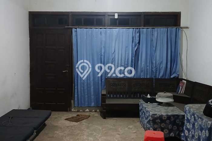 Rumah Strategis Modern Lb 260m2 di Semampir, Surabaya Rumah Strategis Modern Lb 260m2 di Semampir, Surabaya