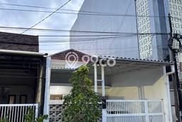 Jual Rumah Eksklusif 2 KT di Medokan Ayu, Surabaya Jual Rumah Eksklusif 2 KT di Medokan Ayu, Surabaya