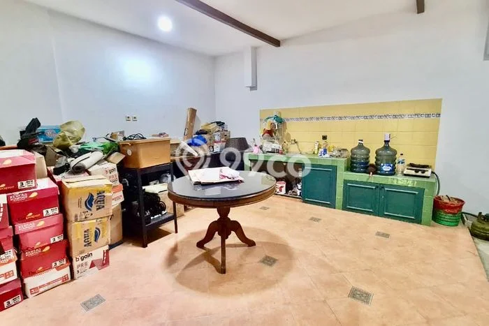 Dijual Cepat Rumah Bagus Siap Huni LB 81m2 di Wiyung, Surabaya Dijual Cepat Rumah Bagus Siap Huni LB 81m2 di Wiyung, Surabaya
