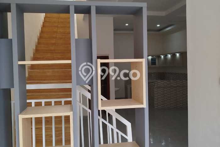 Rumah Minimalis 4 KT di Mulyosari Surabaya Semi Furnished Rumah Minimalis 4 KT di Mulyosari Surabaya Semi Furnished