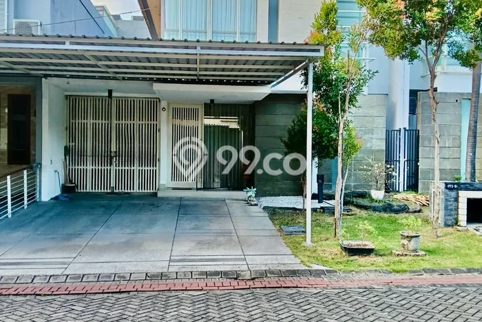 Jarang Ada! Rumah Sewa 3 Kamar Bagus Siap Huni Pakuwon Indah Jarang Ada! Rumah Sewa 3 Kamar Bagus Siap Huni Pakuwon Indah