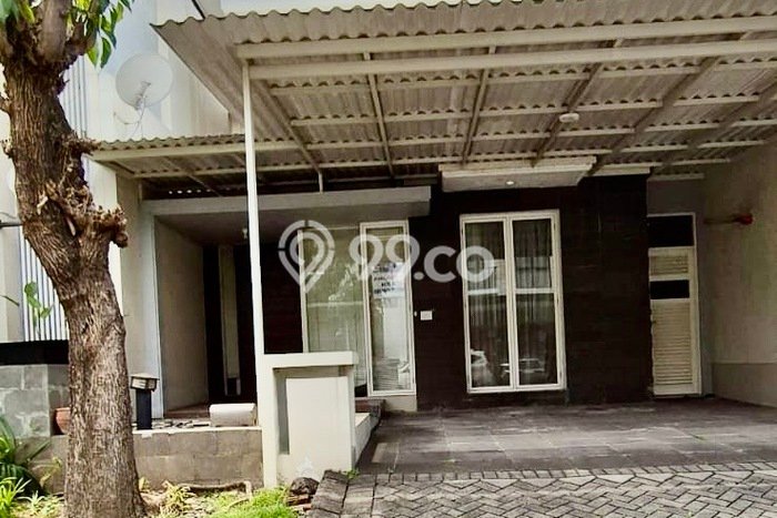Disewakan Segera Rumah Kondisi Baik di Area Wiyung, Surabaya Disewakan Segera Rumah Kondisi Baik di Area Wiyung, Surabaya