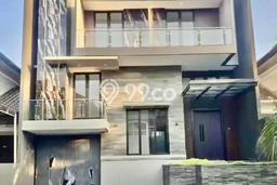 Ready to Use! Luxury House LT 210m2 Desain Modern di Citraland Ready to Use! Luxury House LT 210m2 Desain Modern di Citraland