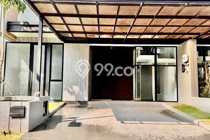 Rumah Sewa Surabaya LT 180m2 LB 245m2 Area Citraland Rumah Sewa Surabaya LT 180m2 LB 245m2 Area Citraland