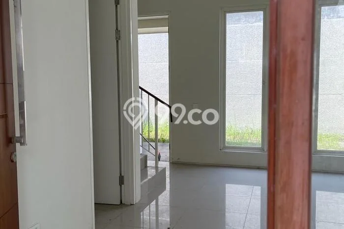 Sewa Rumah Murah di Citraland Surabaya Punya 3 Kamar Tidur Sewa Rumah Murah di Citraland Surabaya Punya 3 Kamar Tidur