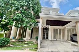 Rumah Elit Modern Siap Huni di Pakuwon Indah Surabaya Rumah Elit Modern Siap Huni di Pakuwon Indah Surabaya