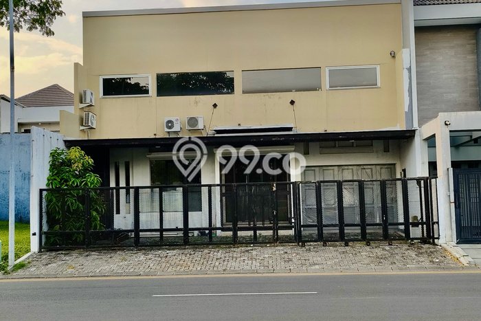 Untuk Dijual! Komersial di Citraland Surabaya LT 264m2 / LB 550m2 Kawasan Strategis Untuk Dijual! Komersial di Citraland Surabaya LT 264m2 / LB 550m2 Kawasan Strategis