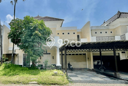 Hunian Elit LB 500m2 Siap Pakai Desain Elegan di Citraland, Surabaya Hunian Elit LB 500m2 Siap Pakai Desain Elegan di Citraland, Surabaya