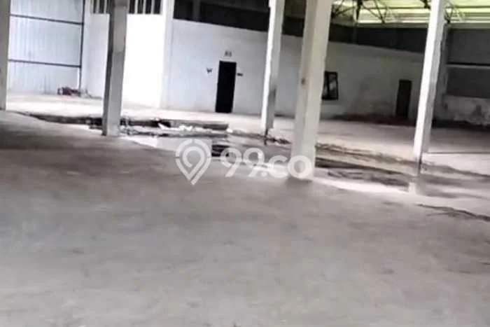 Gudang bagus disewakan di Kediri Lombok Barat dengan LB 1260m2 harga sewa terbaik Gudang bagus disewakan di Kediri Lombok Barat dengan LB 1260m2 harga sewa terbaik